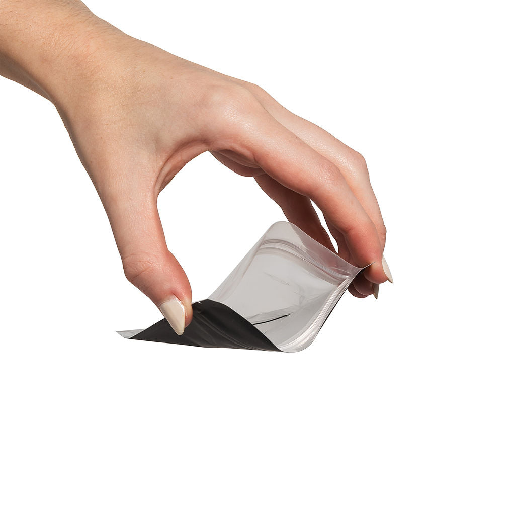 3.5g Matte Black/Clear Bags - 3200 Count ($0.22/unit) | 3.5"x5.5"x1.5" - Child Resistant