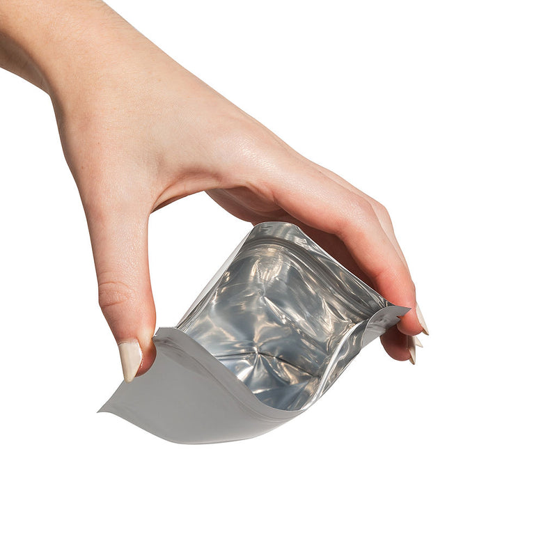 14g Matte White Bags - 1900 Count ($0.34/unit)| 4.5"x7.5"x2" - Child Resistant